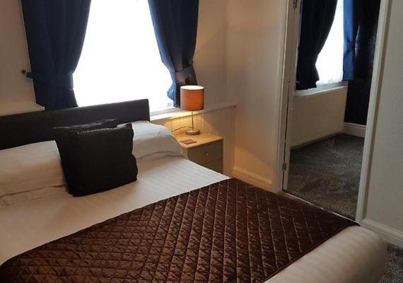 The Cumbrian Hotel ブラックプール エクステリア 写真